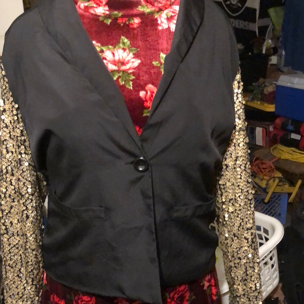 L) Elegant Blazer!!